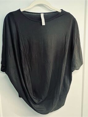 Athleta Black Twist Front Short-Sleeve Pullover